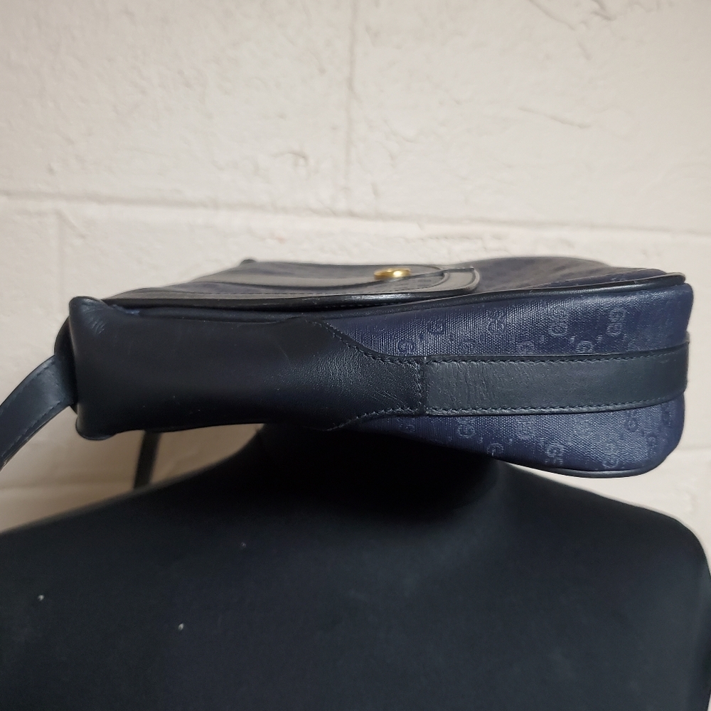 Vintage Gucci Navy Micromonogram Canvas Crossbody - Picture 6 of 16